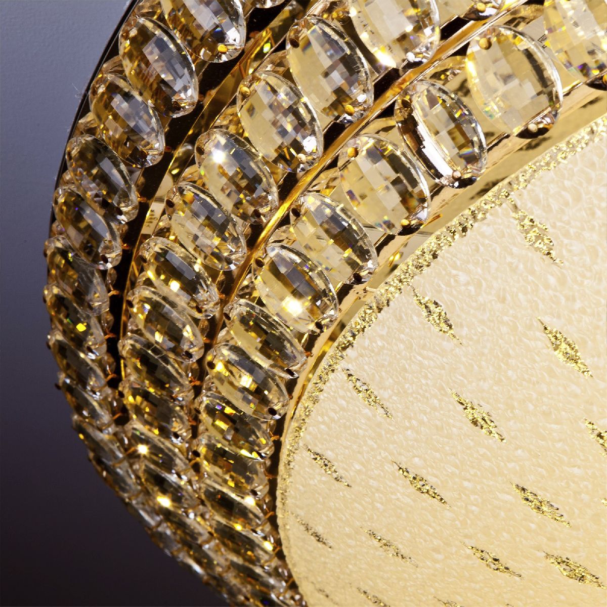 Потолочный светильник LED4U L1150-550 GD Потолочный светильник LED4U L1150-550 GD
