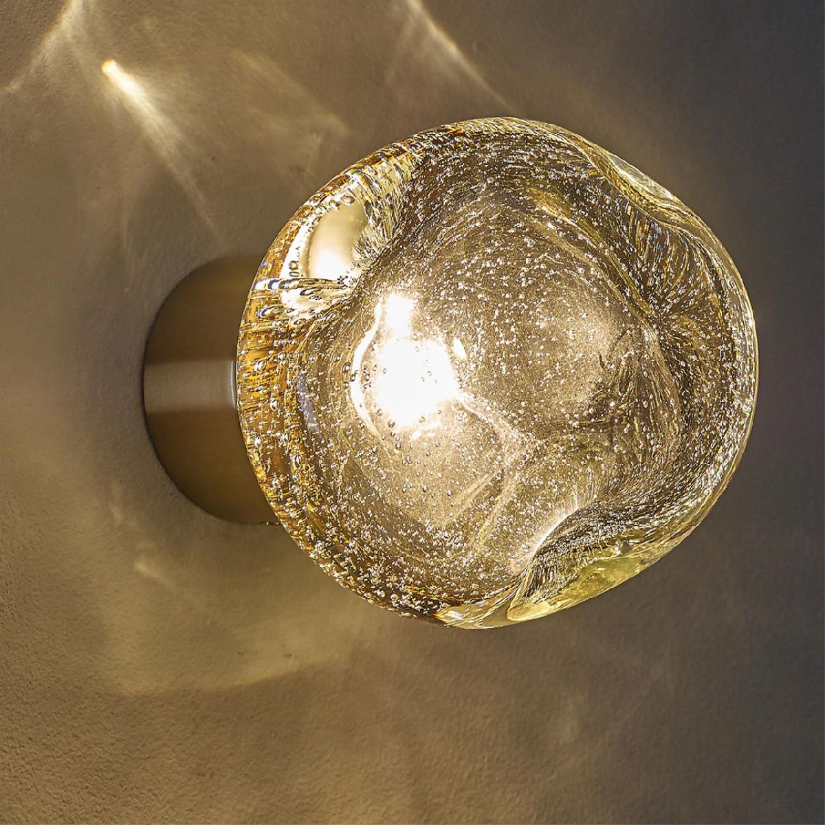 Настенный светильник Odeon Light Mela 7044/4WL Настенный светильник Odeon Light Mela 7044/4WL