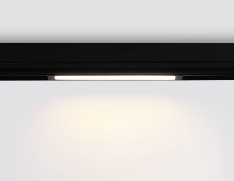 Трековый магнитный светильник Ambrella Light Magnetic 220V GL1262