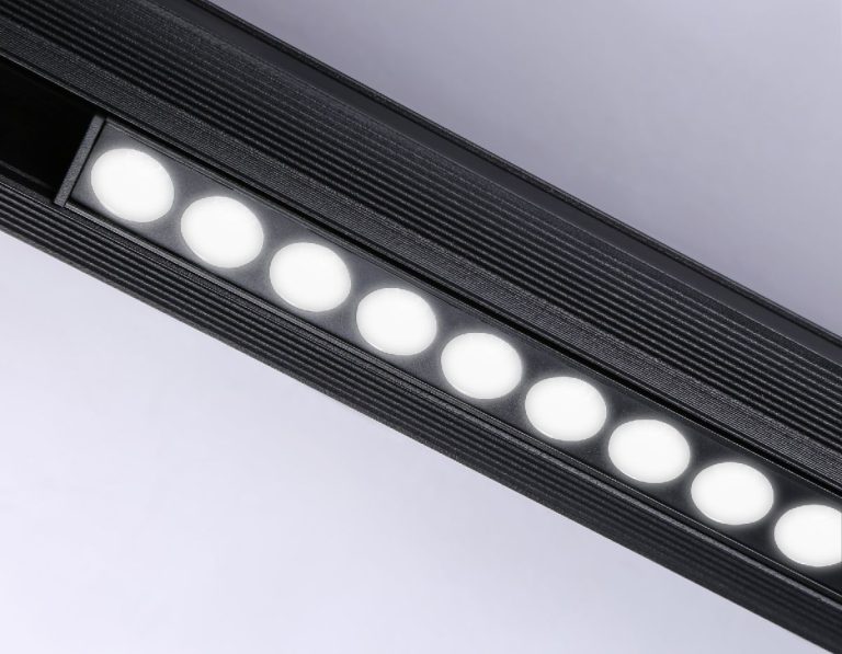 Трековый магнитный светильник Ambrella Light Magnetic Track System GL4033