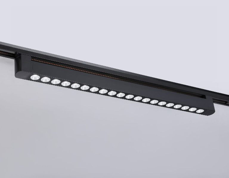 Трековый однофазный светильник Ambrella Light Track system GL6721