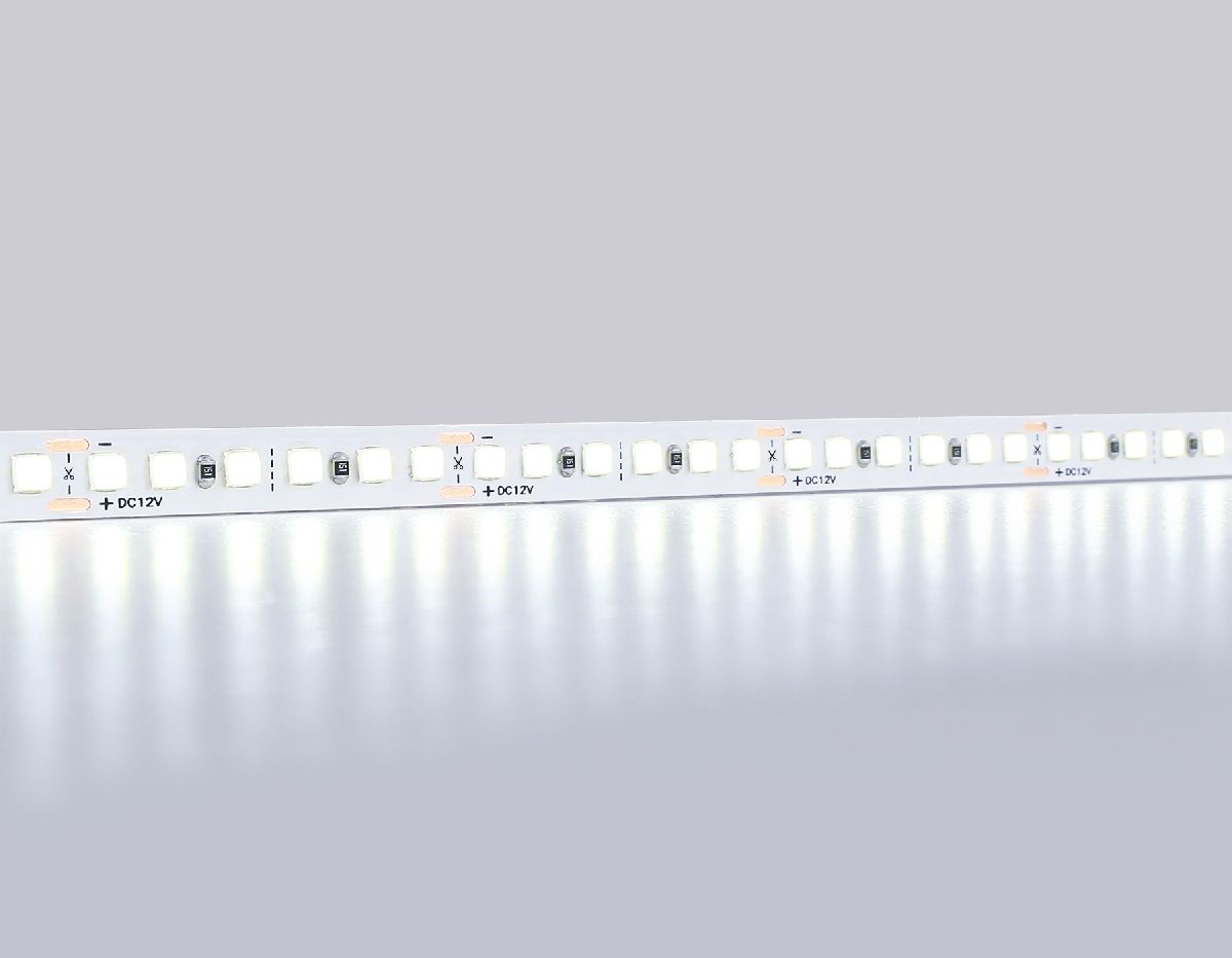 Светодиодная лента Ambrella Light LED Strip 12В 2835 14,4Вт/м 6500K 5м IP20 GS1303 Светодиодная лента Ambrella Light LED Strip 12В 2835 14,4Вт/м 6500K 5м IP20 GS1303