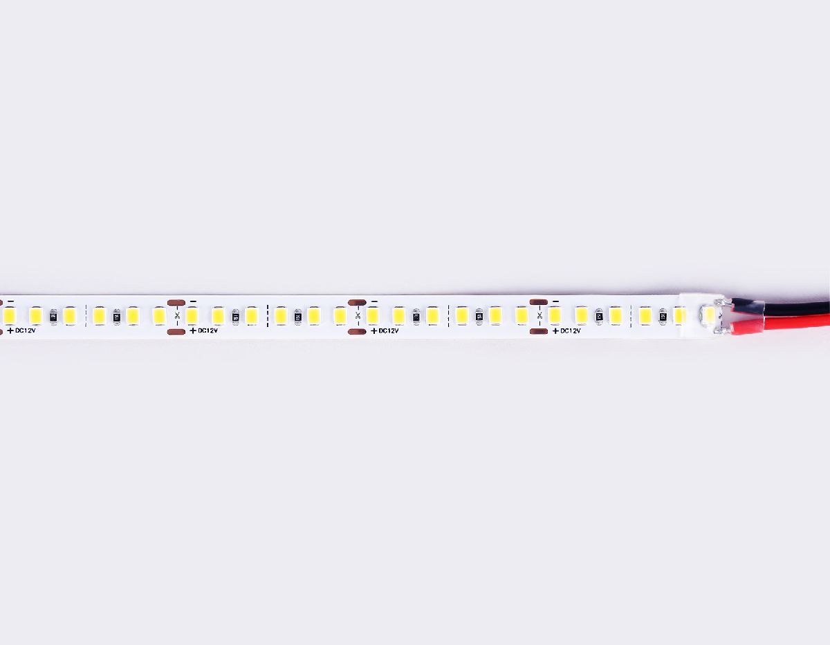 Светодиодная лента Ambrella Light LED Strip 12В 2835 14,4Вт/м 6500K 5м IP20 GS1303 Светодиодная лента Ambrella Light LED Strip 12В 2835 14,4Вт/м 6500K 5м IP20 GS1303