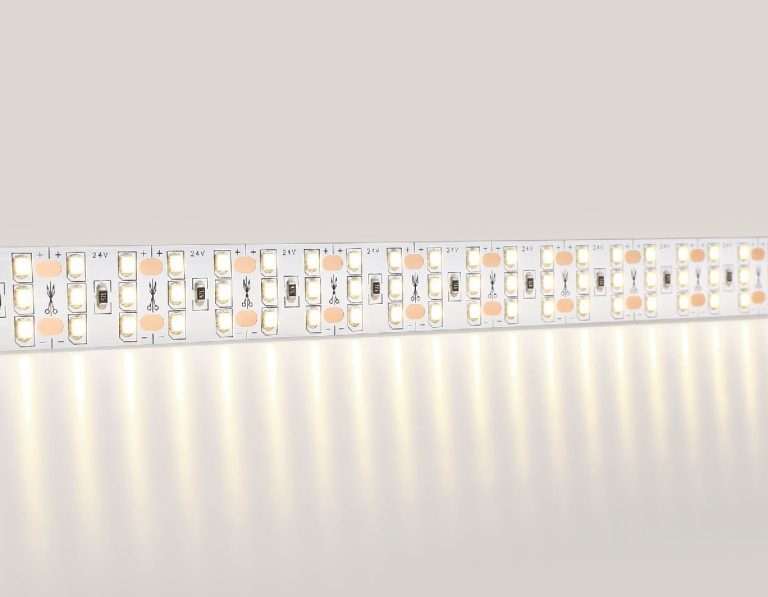 Светодиодная лента трехрядная Ambrella Light LED Strip 24В 2835 26Вт/м 3000K 5м IP20 GS3901