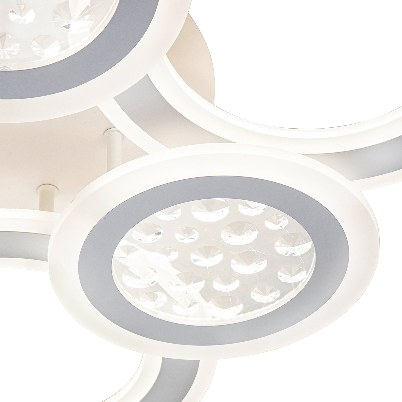 Потолочная люстра Escada Drop 10267/6LED Потолочная люстра Escada Drop 10267/6LED