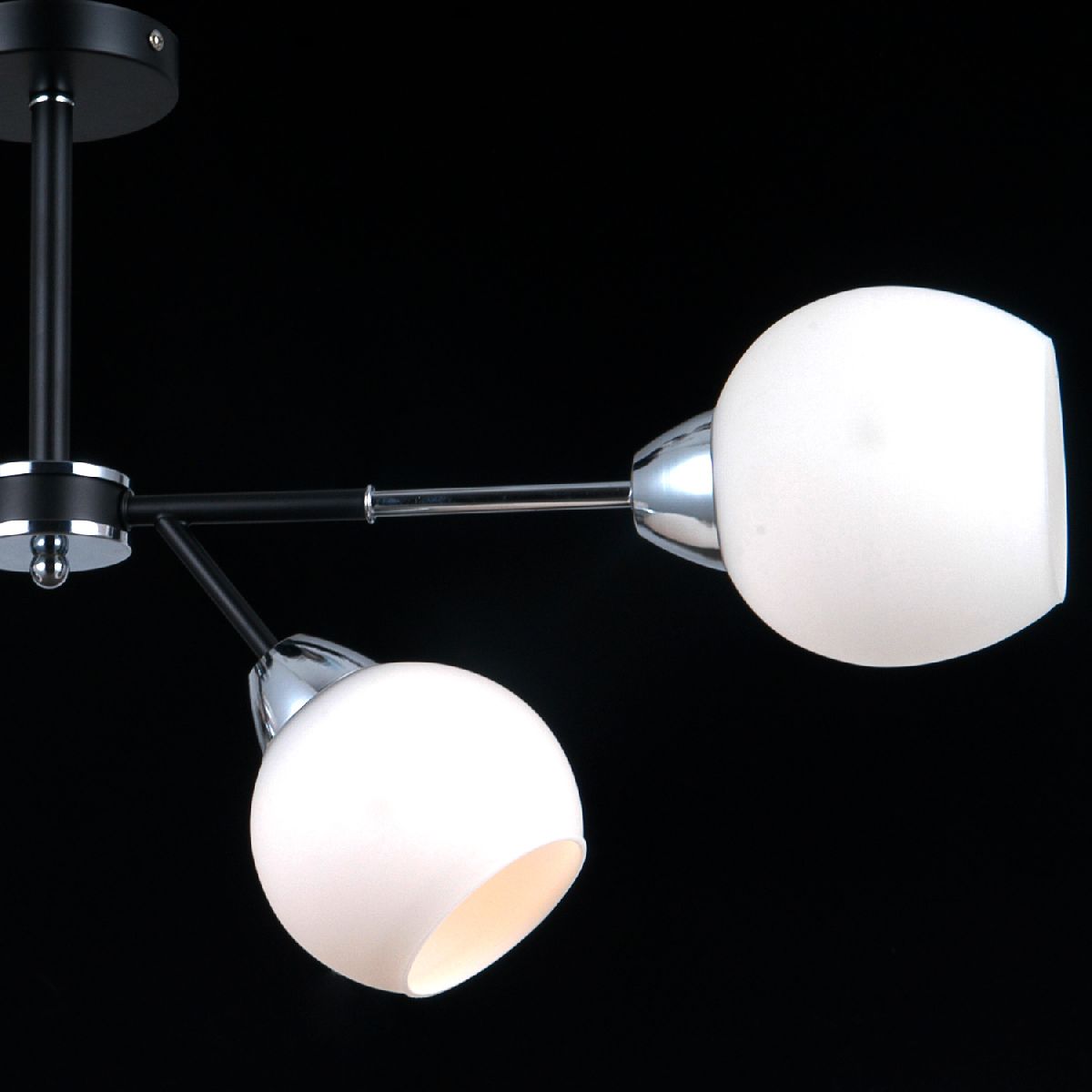 Люстра на штанге Illumico IL0715-4CSQ-24 BK CR LIBRA Люстра на штанге Illumico IL0715-4CSQ-24 BK CR LIBRA