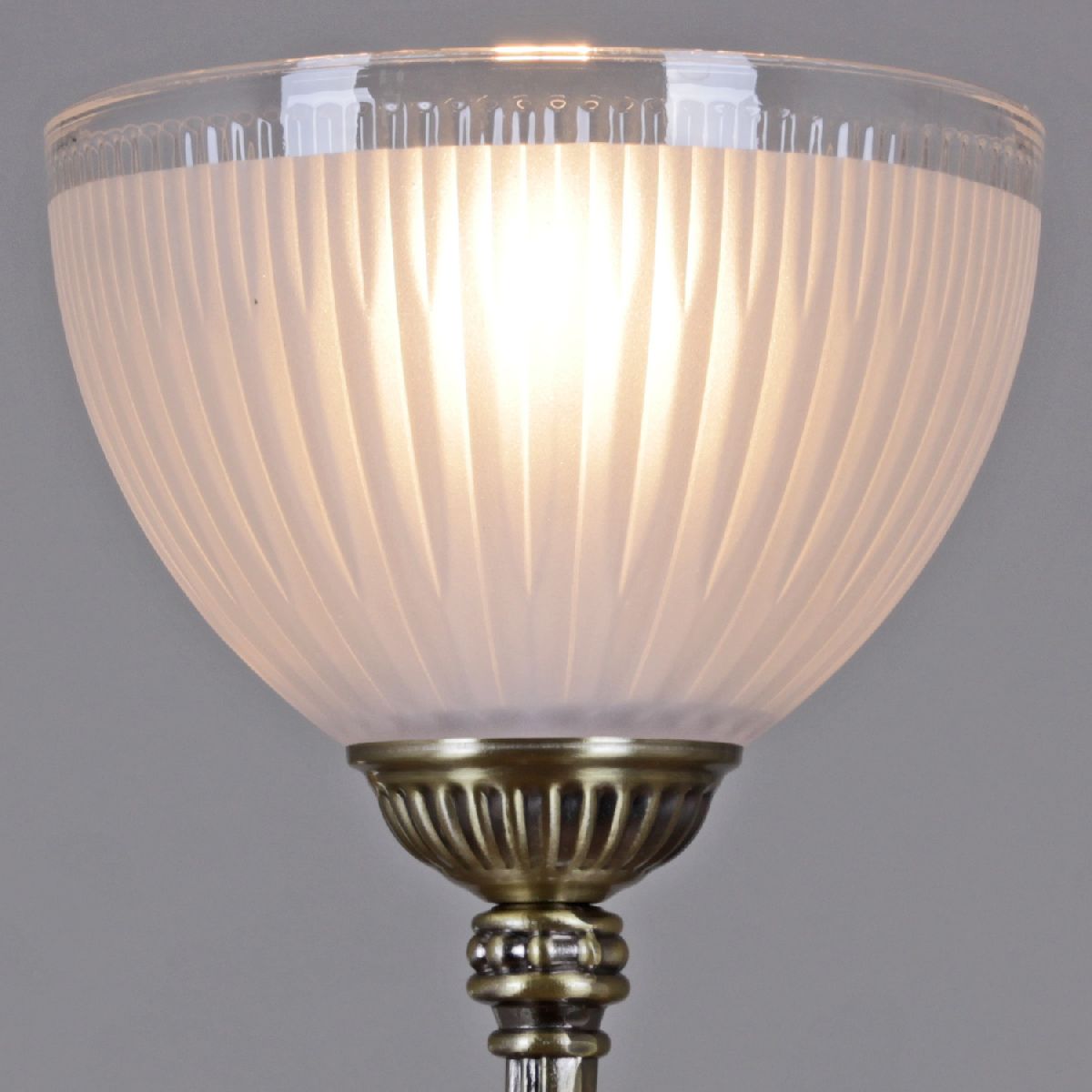 Бра Illumico IL9939-1WSQ-24 AB CAPELLA Бра Illumico IL9939-1WSQ-24 AB CAPELLA