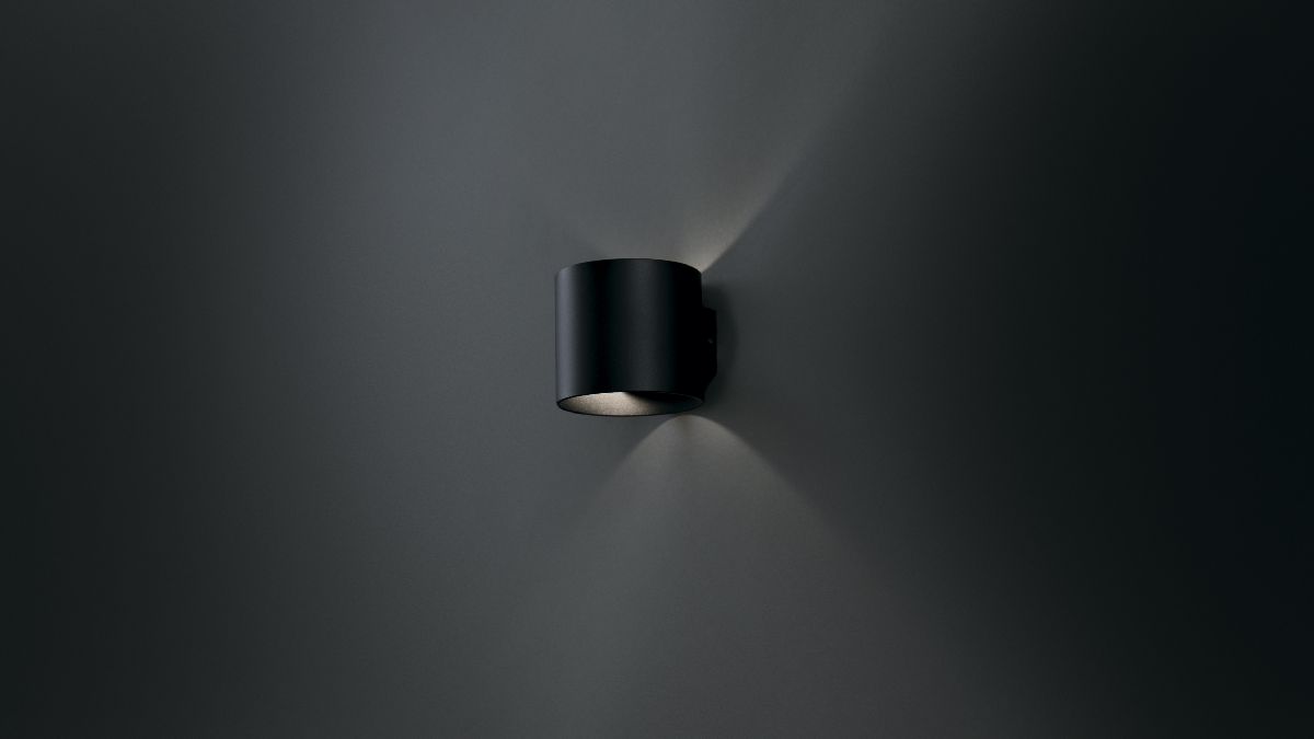 Бра Maytoni Rond C066WL-01B Бра Maytoni Rond C066WL-01B