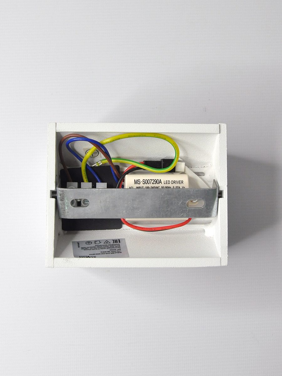 Настенный светильник Elvan BR-310-5W-WW-WTH Настенный светильник Elvan BR-310-5W-WW-WTH