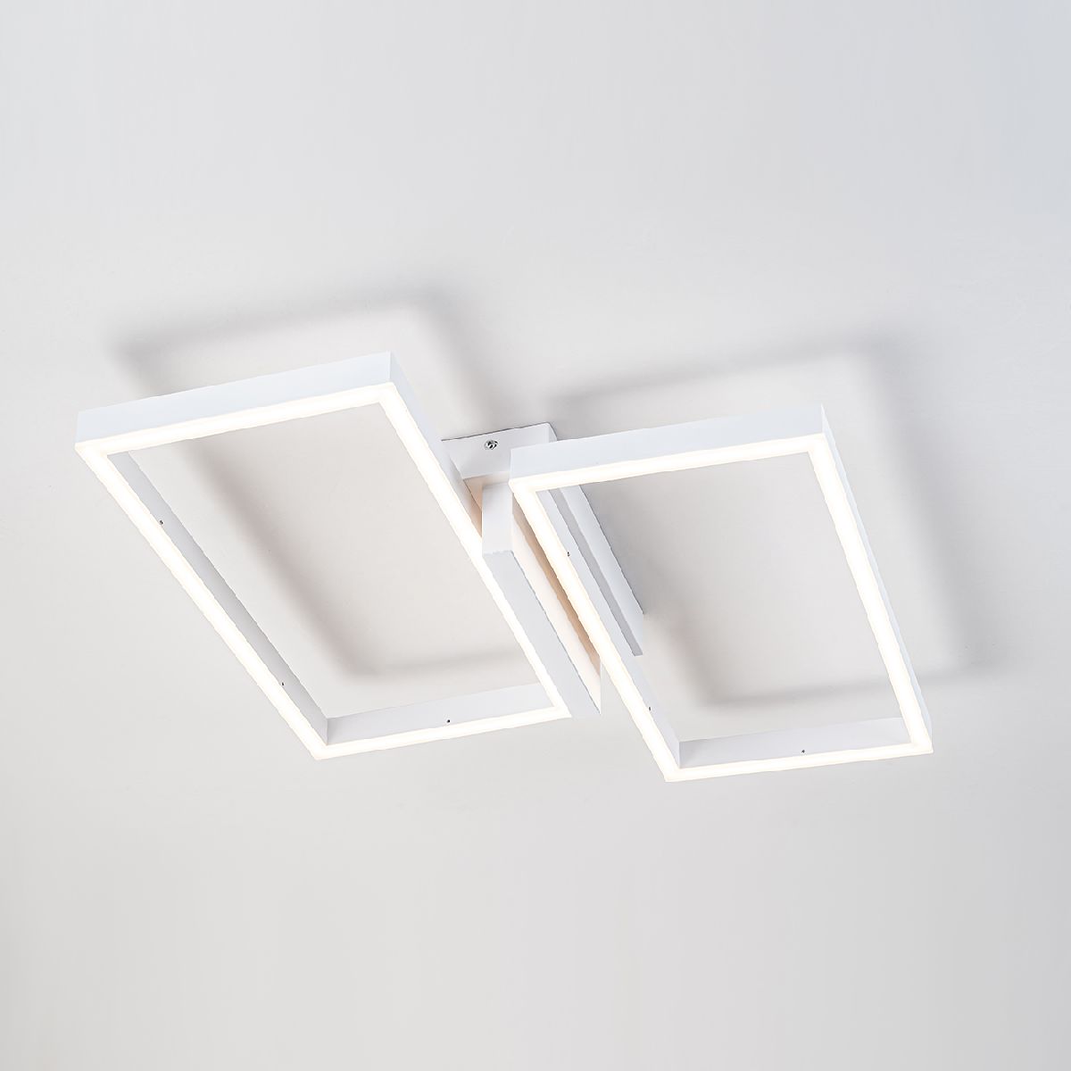 Потолочный светильник Escada Scales 10209/2LED White Потолочный светильник Escada Scales 10209/2LED White