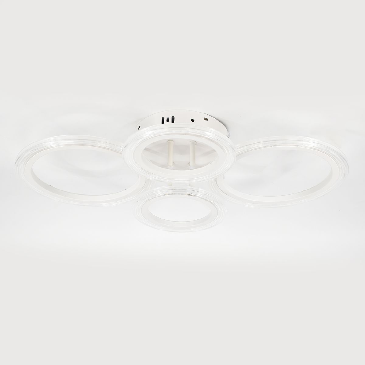 Потолочная люстра Escada Avani 10258/4LED Потолочная люстра Escada Avani 10258/4LED