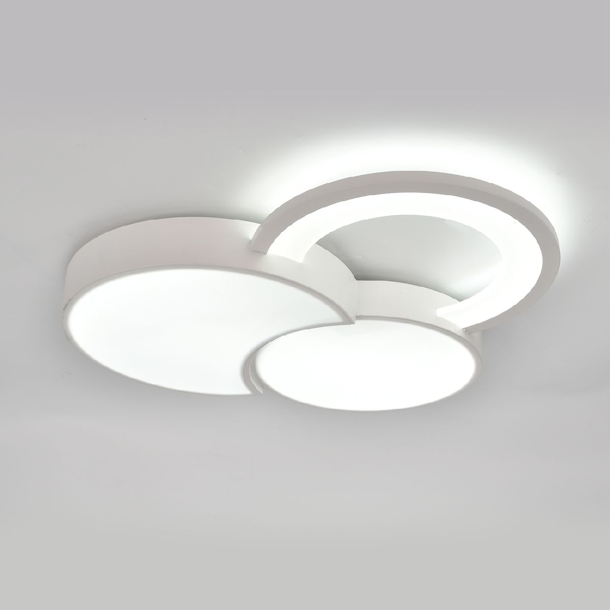 Потолочный светильник Escada Streamline 10286/3LED Потолочный светильник Escada Streamline 10286/3LED