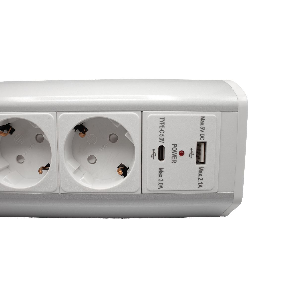 Блок розеток LK-BN1402 (2 секции 1 USB + 1 type-C) Mebax 00-00002870 Блок розеток LK-BN1402 (2 секции 1 USB + 1 type-C) Mebax 00-00002870