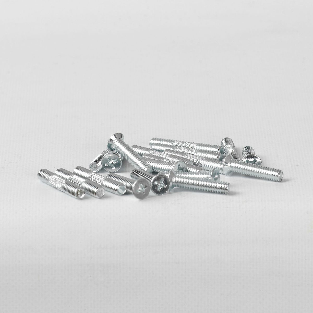 Торшер Lussole Woodruff LSP-0914 Торшер Lussole Woodruff LSP-0914