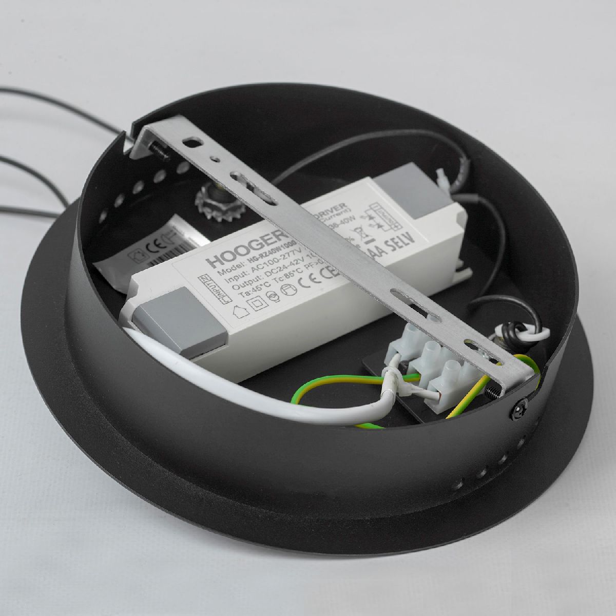 Подвесная люстра Lussole Lassen LSP-7257 Подвесная люстра Lussole Lassen LSP-7257