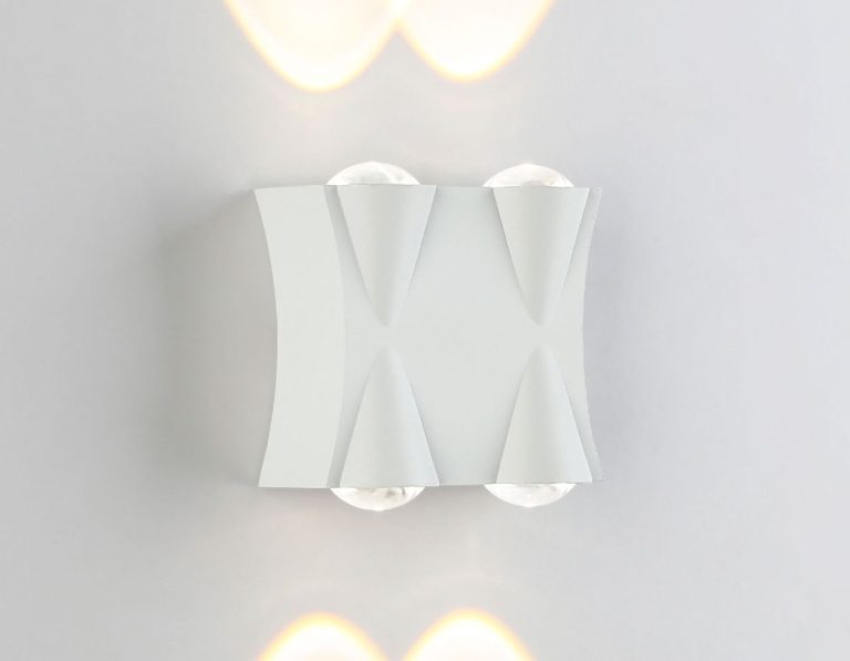 Уличный настенный светильни Ambrella Light Garden ST4482