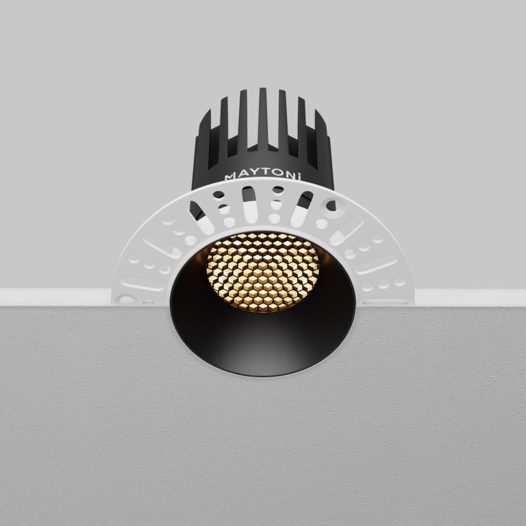 Встраиваемый светильник Maytoni Dip DL121-15W-2.7K-TRS-B