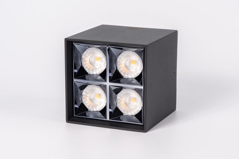 Накладной светодиодный светильник Fiberli XC002-4T(W) 12120204 Накладной светодиодный светильник Fiberli XC002-4T(W) 12120204