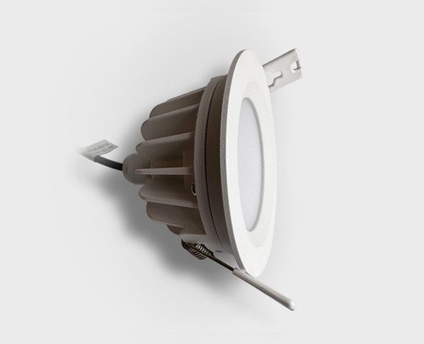 Встраиваемый светильник Italline IT08-8018 white 3000K Встраиваемый светильник Italline IT08-8018 white 3000K