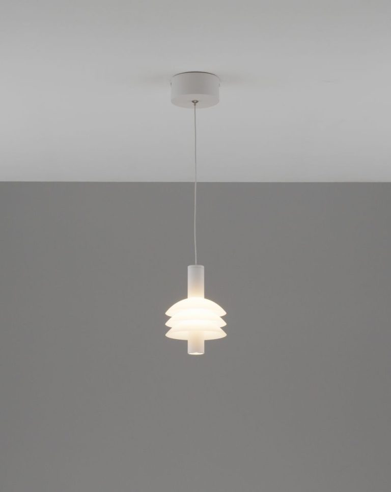 Подвесной светильник Moderli Sylv V11387-PL
