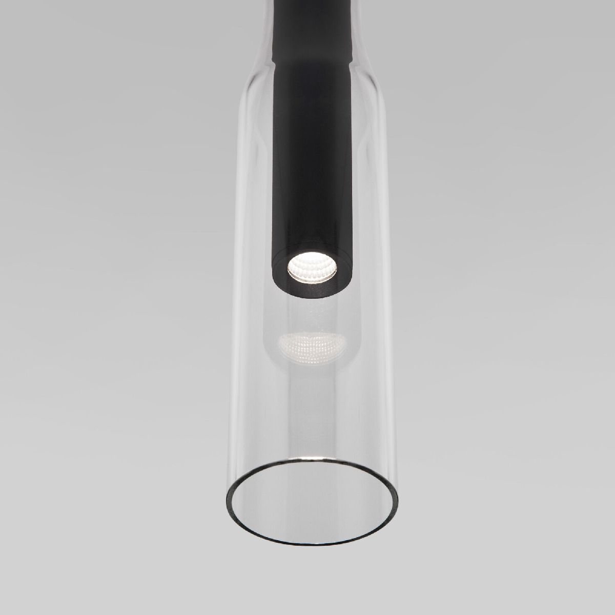 Подвесной светильник Eurosvet Swan 50254/1 LED черный a063280 Подвесной светильник Eurosvet Swan 50254/1 LED черный a063280