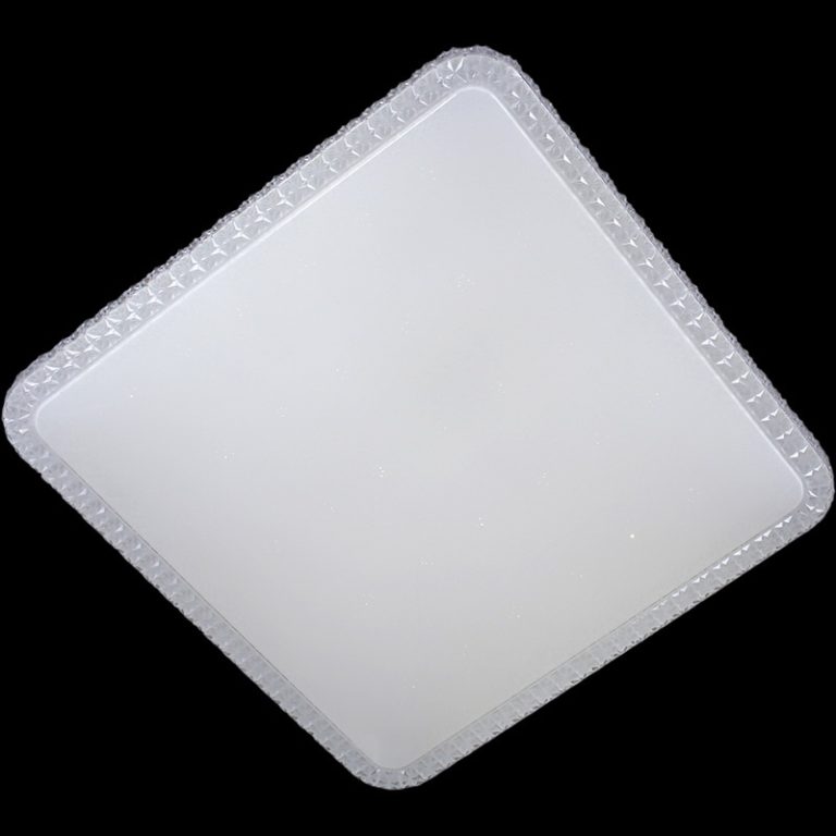 Потолочная люстра Reluce 09760-0.3-540 WH