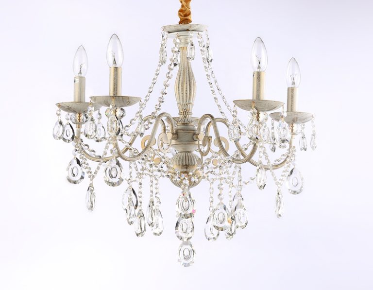 Подвесная люстра Ambrella Light Traditional TR4944