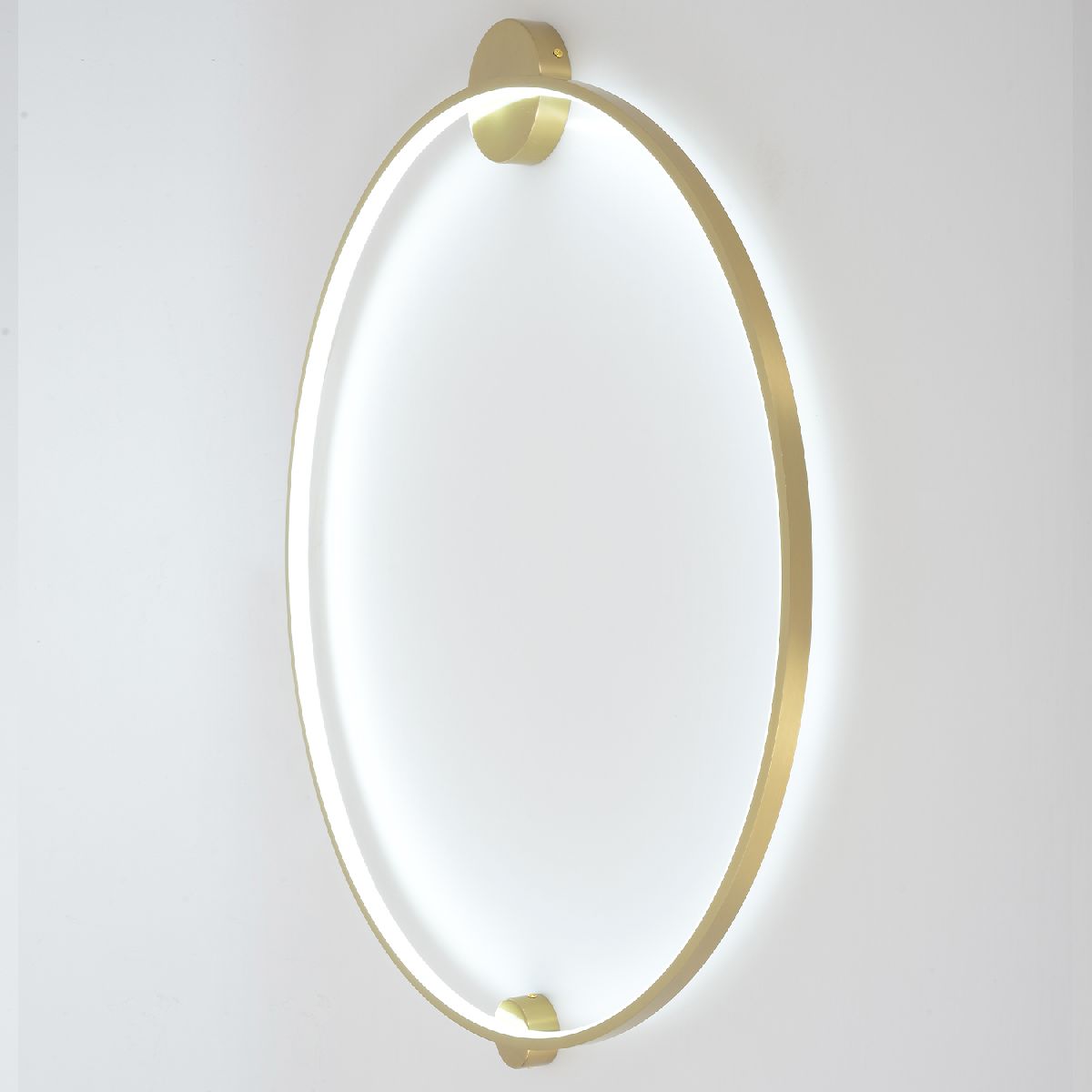 Настенный светильник Crystal Lux REAL AP35W LED BRASS Настенный светильник Crystal Lux REAL AP35W LED BRASS