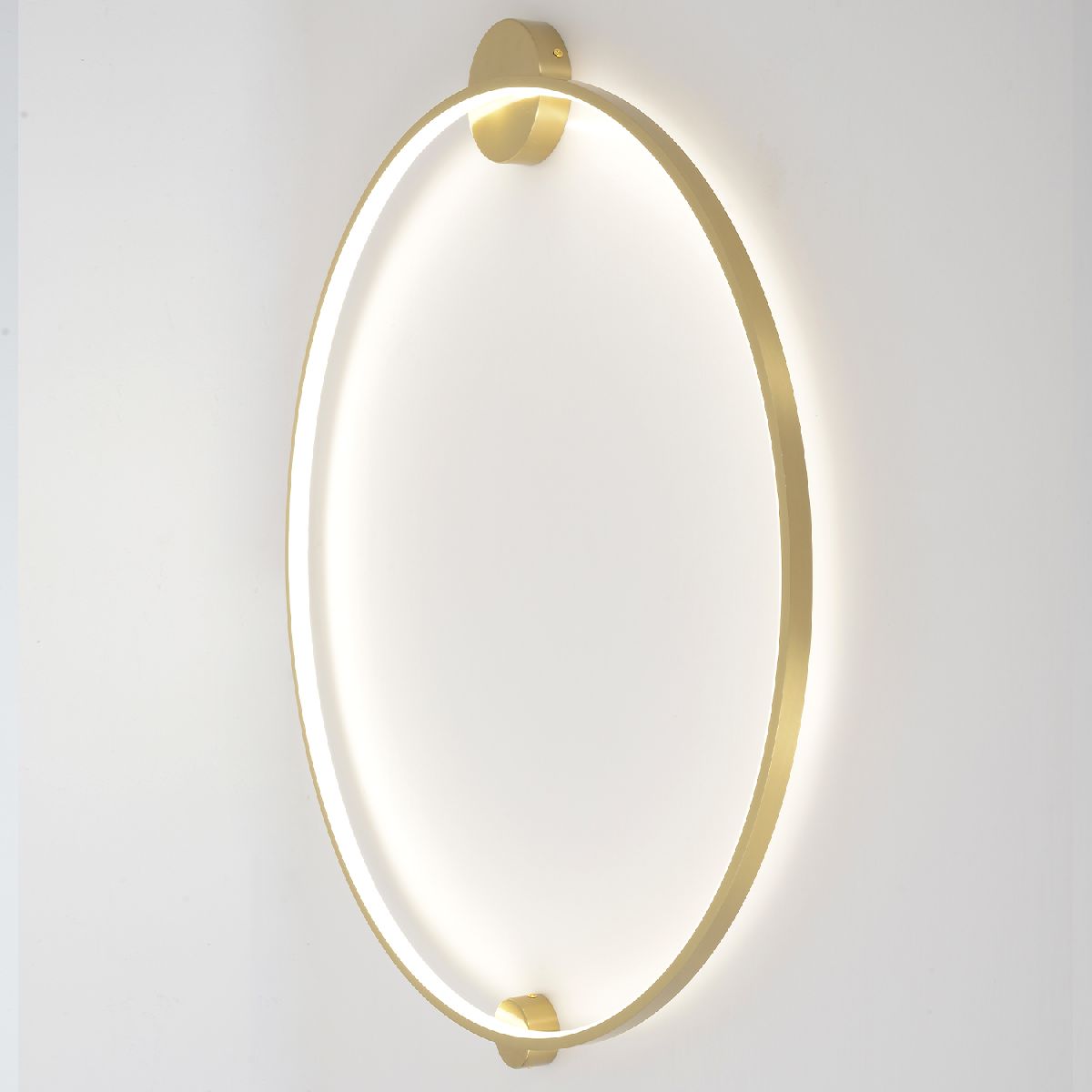Настенный светильник Crystal Lux REAL AP35W LED BRASS Настенный светильник Crystal Lux REAL AP35W LED BRASS