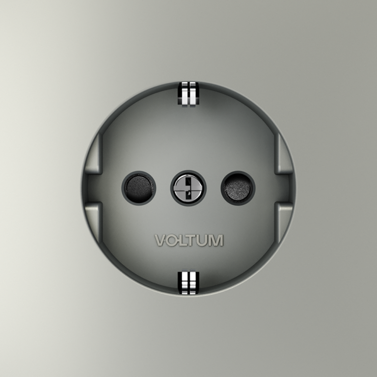 Розетка со шторками Voltum S70 VLS040205