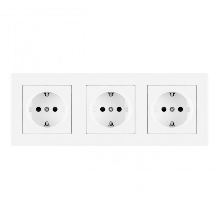 Розетка тройная (трехпостовая) с/з и шторками Arte Milano SET06-3-40-1x3 white