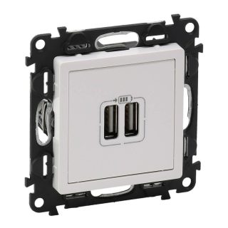 Розетка USB двойная Legrand Valena Life 240V/5V 1500mA белая 753412