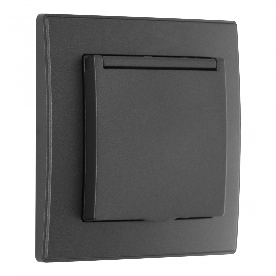 Комплект розетки с/з и шторками, защитной крышкой и рамкой Arte Milano SET06-1-41-1 black Комплект розетки с/з и шторками, защитной крышкой и рамкой Arte Milano SET06-1-41-1 black