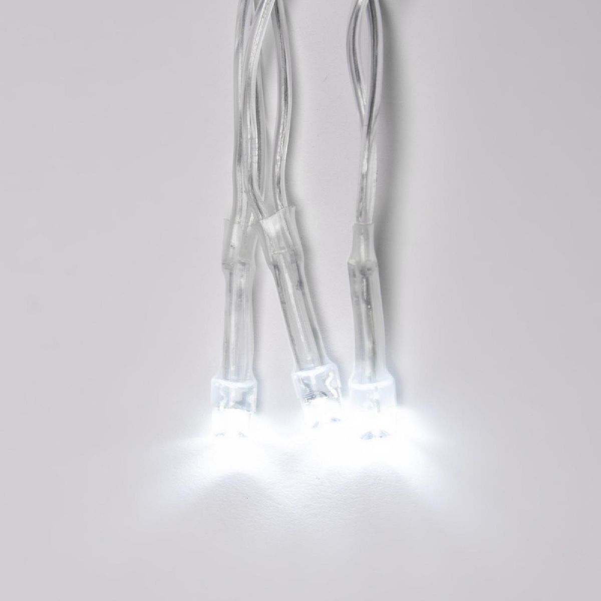 Уличная гирлянда Uniel ULD-B6007-200/STK WHITE IP44 UL-00010890 Уличная гирлянда Uniel ULD-B6007-200/STK WHITE IP44 UL-00010890