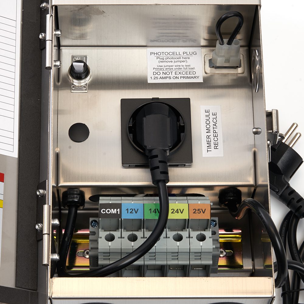 Трансформатор Feron LB501 150Вт DC230В IP54 48368 Трансформатор Feron LB501 150Вт DC230В IP54 48368